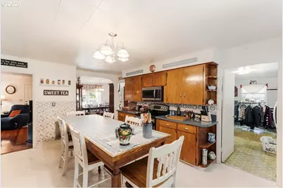 18050 SE Langensand Rd, Sandy, OR 97055 - Photo 7