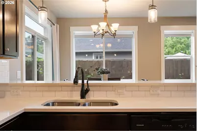 10321 N Midway Ave, Portland, OR 97203 - Photo 17