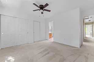 3368 SW Delaney Pl, Portland, OR 97225 - Photo 17