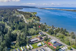 92786 Cape Arago Hwy, Coos Bay, OR 97420 - Photo 13
