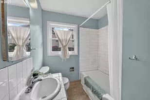 7605 NW 11th Ave, Vancouver, WA 98665 - Photo 5