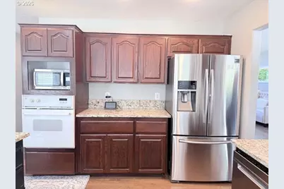 22286 NE Shaver Ct, Fairview, OR 97024 - Photo 23