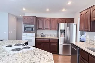 22286 NE Shaver Ct, Fairview, OR 97024 - Photo 21