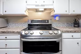 4059 Donald St, Eugene, OR 97405 - Photo 15