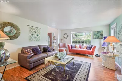 215 W St James Pl, Longview, WA 98632 - Photo 31