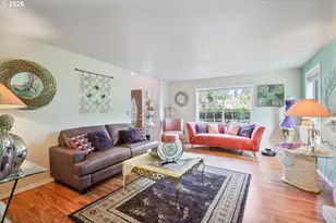 215 W St James Pl, Longview, WA 98632 - Photo 31