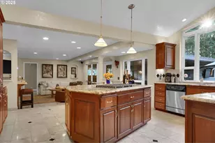 2582 Terrace View Dr, Eugene, OR 97405 - Photo 13