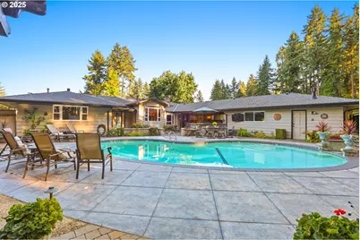 2582 Terrace View Dr, Eugene, OR 97405 - Photo 47