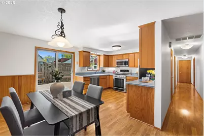 3211 SE 66th Ave, Portland, OR 97206 - Photo 7