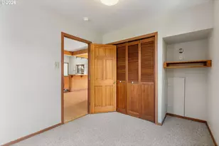 1220 Eugene St, Hood River, OR 97031 - Photo 27