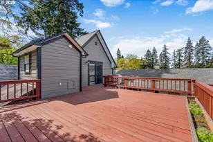 1220 Eugene St, Hood River, OR 97031 - Photo 33