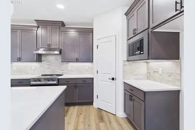 415 W 19th St, La Center, WA 98629 - Photo 19