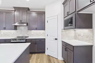 415 W 19th St, La Center, WA 98629 - Photo 19