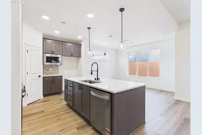 415 W 19th St, La Center, WA 98629 - Photo 23