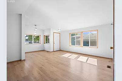 8300 NE Quatama St #76, Hillsboro, OR 97006 - Photo 9