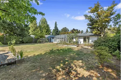 197 Valleyview Dr, Oregon City, OR 97045 - Photo 33