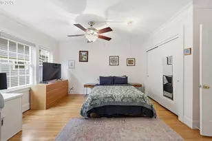 3136 NE Couch St, Portland, OR 97232 - Photo 17