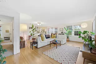 3136 NE Couch St, Portland, OR 97232 - Photo 27