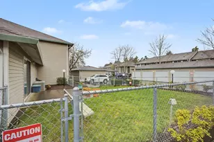 4744 W Powell Blvd, Gresham, OR 97030 - Photo 45