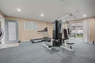 4744 W Powell Blvd, Gresham, OR 97030 - Photo 47