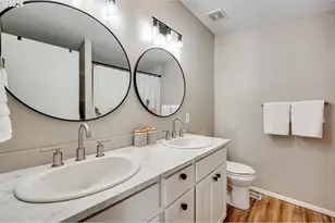 215 Sycamore St, Woodland, WA 98674 - Photo 11