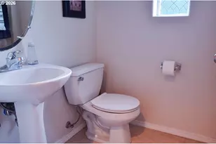 13700 SW Scholls Ferry Rd, Beaverton, OR 97007 - Photo 9