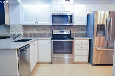13700 SW Scholls Ferry Rd #102, Beaverton, OR 97007 - Photo 5