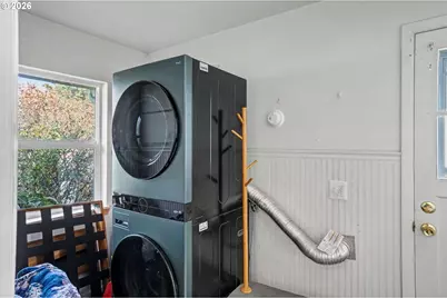 283 Delmar Dr, Salem, OR 97303 - Photo 19