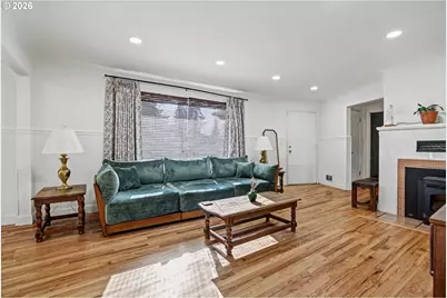 283 Delmar Dr, Salem, OR 97303 - Photo 7