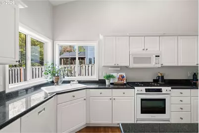 17786 SW Frederick Ln, Sherwood, OR 97140 - Photo 13