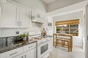 1905 SE 58th Ave, Portland, OR 97215 - Photo 11