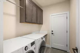 8275 SE 29th Pl, Portland, OR 97202 - Photo 17