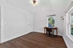 404 W 9th St, The Dalles, OR 97058 - Photo 21