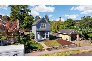 404 W 9th St, The Dalles, OR 97058 - Photo 29