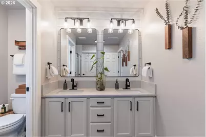 1603 SW Hewitt Ave, Troutdale, OR 97060 - Photo 39