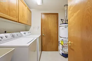 2332 NE 158th Ave, Portland, OR 97230 - Photo 23