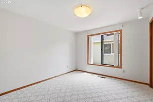 2332 NE 158th Ave, Portland, OR 97230 - Photo 23