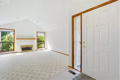 2332 NE 158th Ave, Portland, OR 97230 - Photo 5