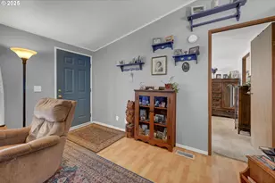 34185 El Roble Ave, Eugene, OR 97405 - Photo 7