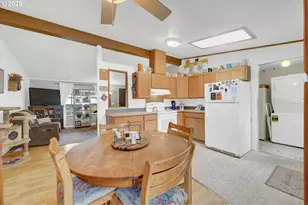 34185 El Roble Ave, Eugene, OR 97405 - Photo 13