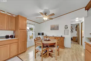 34185 El Roble Ave, Eugene, OR 97405 - Photo 17