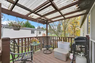 34185 El Roble Ave, Eugene, OR 97405 - Photo 27