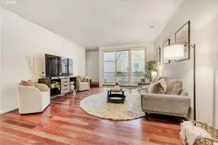 628 NE Knott St, Portland, OR 97212 - Photo 5