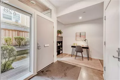 628 NE Knott St #9, Portland, OR 97212 - Photo 3