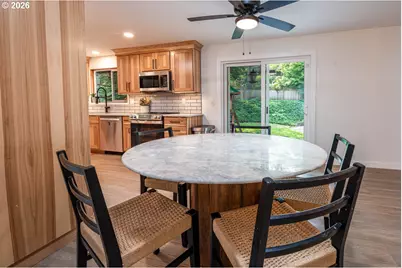 2540 W 22nd Ave, Eugene, OR 97405 - Photo 17