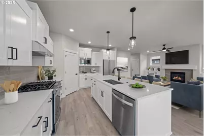 4524 S 44th Ln, Ridgefield, WA 98642 - Photo 3