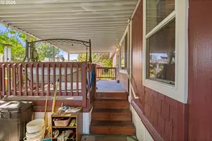 10 E South Stage Rd, Medford, OR 97501 - Photo 5