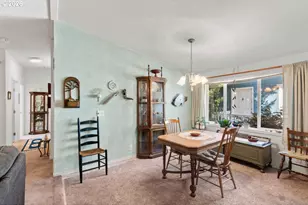 10 E South Stage Rd, Medford, OR 97501 - Photo 11