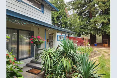 725 W Main St, Molalla, OR 97038 - Photo 29