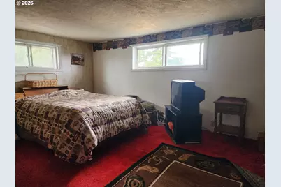 725 W Main St, Molalla, OR 97038 - Photo 19